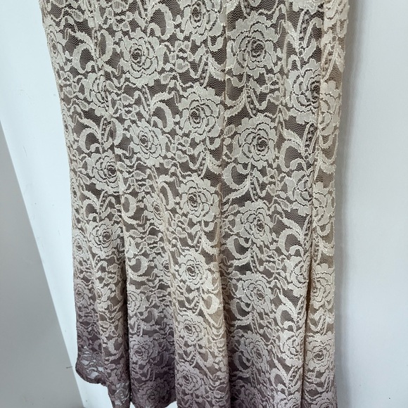 Venus evening gown - Picture 5 of 6